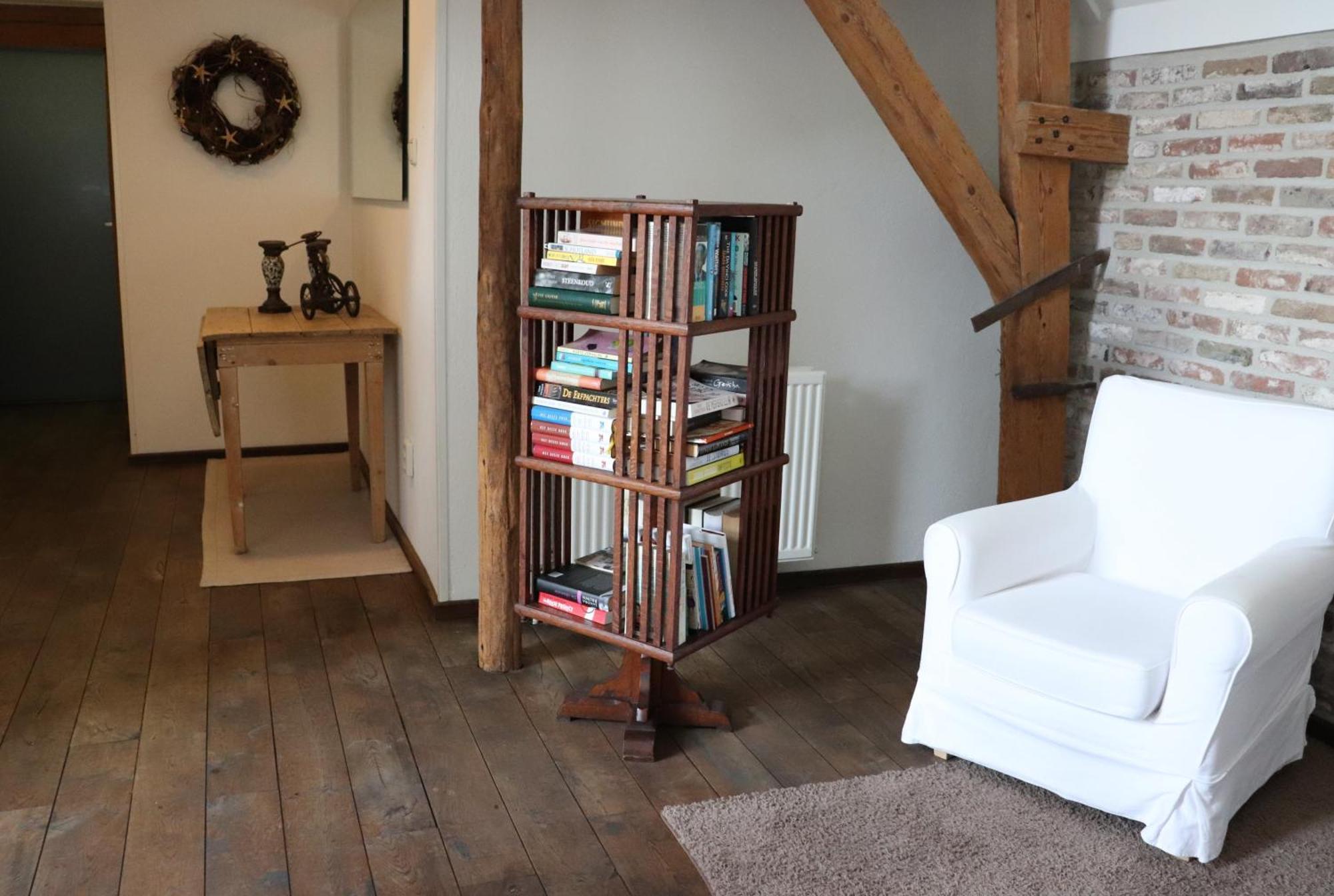 Bed & Breakfast Appeltern Exteriör bild
