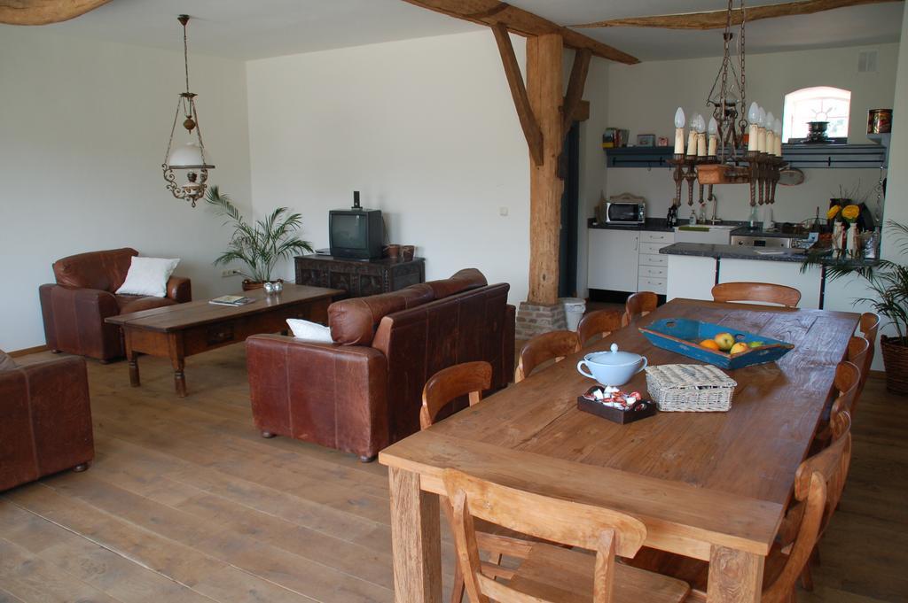 Bed & Breakfast Appeltern Exteriör bild